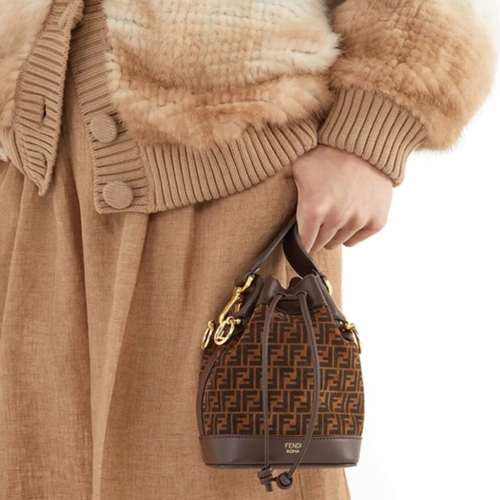 Fendi Mon Tresor Mini Bucket Bag